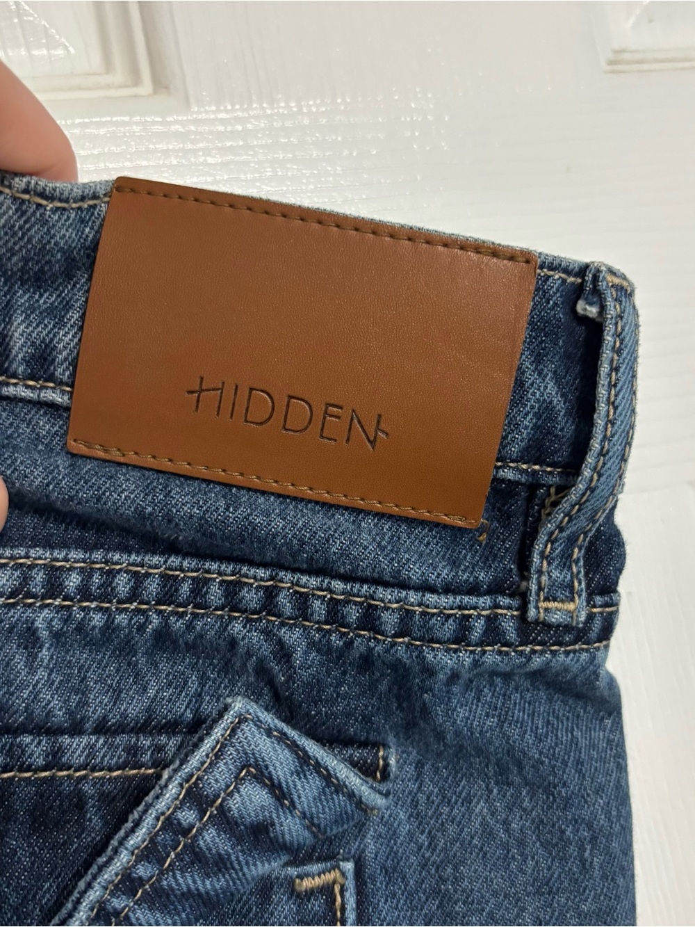 Hidden Tie Waist Wide Leg Jeans NWOT - Picture 6 of 7